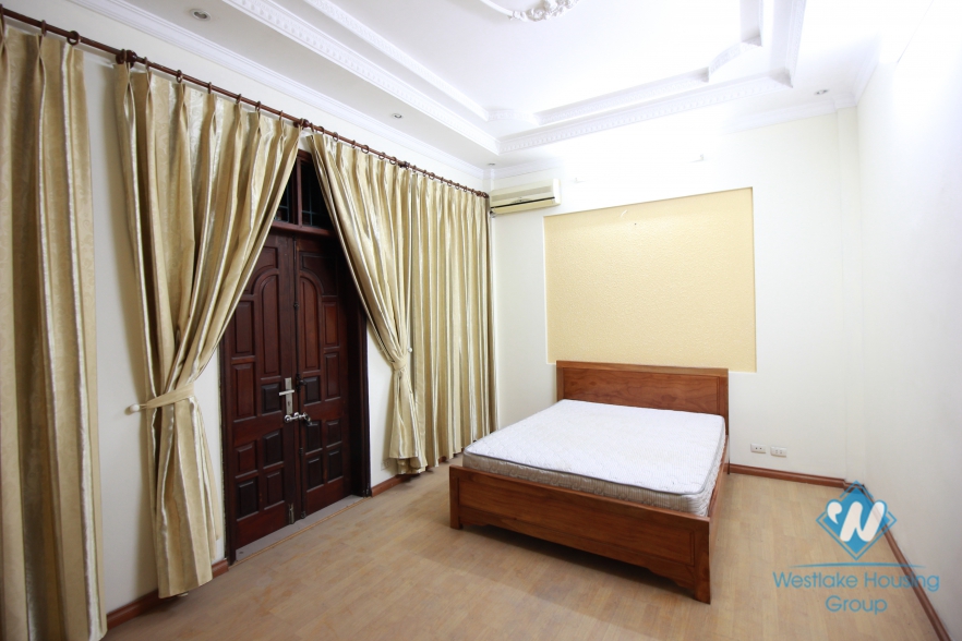 Large house with 5 bedroom house for rent in Ba Dinh area