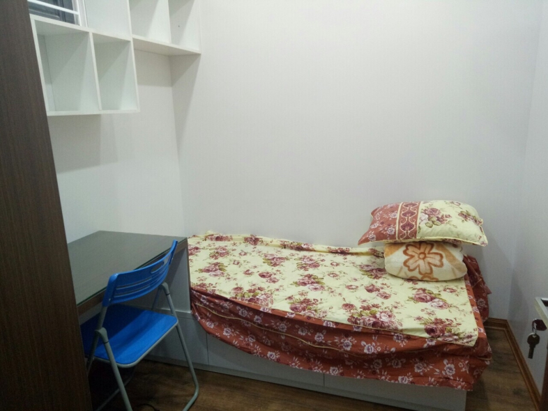 Three bedrooms apartment for rent in Thanh Xuan district, Hanoi