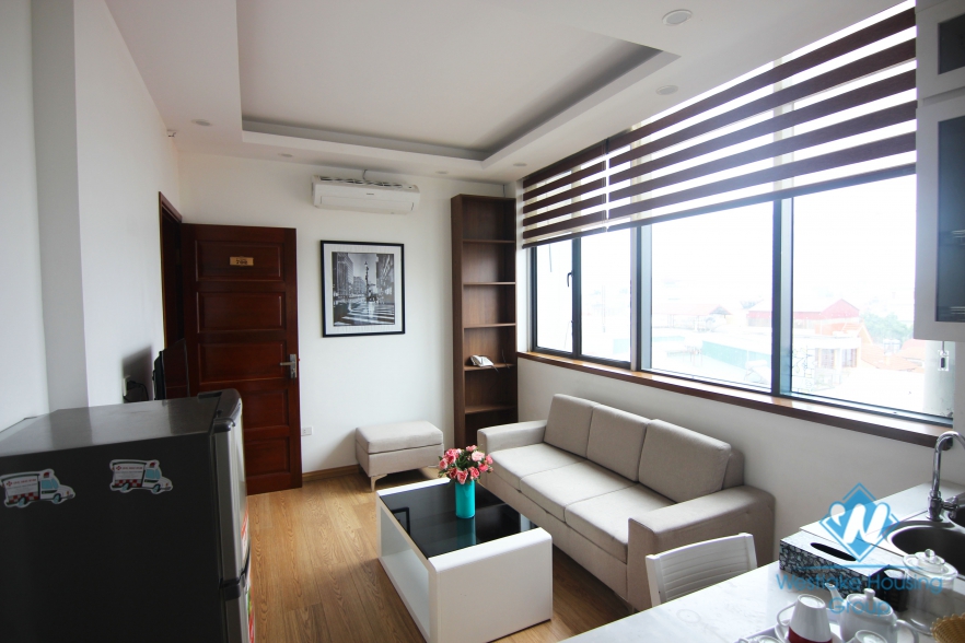 Bright 02 bedrooms apartment for rent in Ba Dinh district