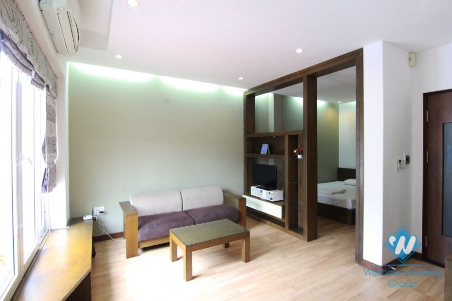 Lovely apartment for rent on Lieu Giai street