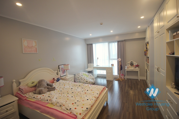 Big and bright apartments in Ciputra, Tay Ho area 