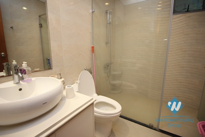 Morden apartment for rent in Dong Da district, Ha Noi