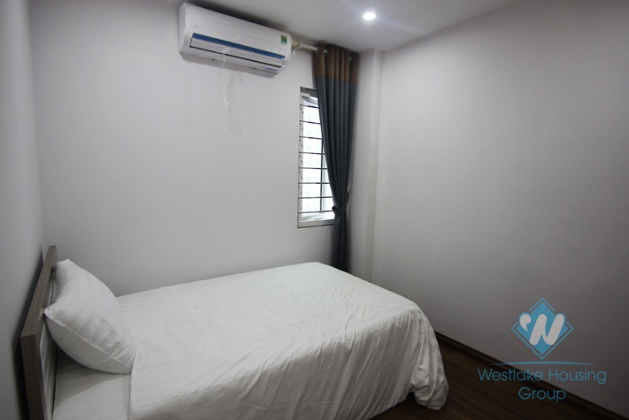 Two bedrooms apartment with cheap price for rent in Ba Dinh