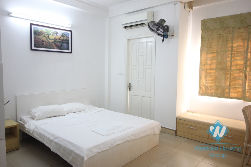 5th-floor lovely studio apartment for rent in Cau Giay District