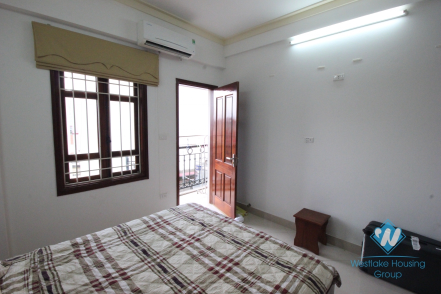 6th floor 75m2 apartment in Cau Giay district is available to rent