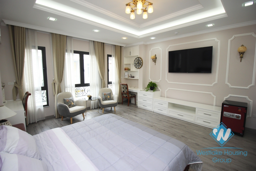 Luxurious studio apartment for rent in Ba Dinh