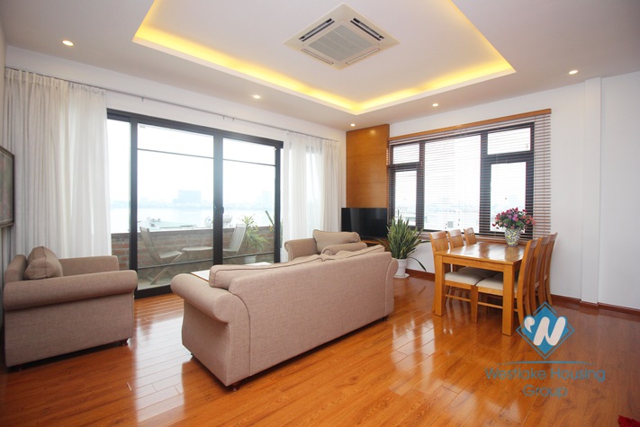 West lake view apartment for rent in Tay Ho, Quang Khanh street