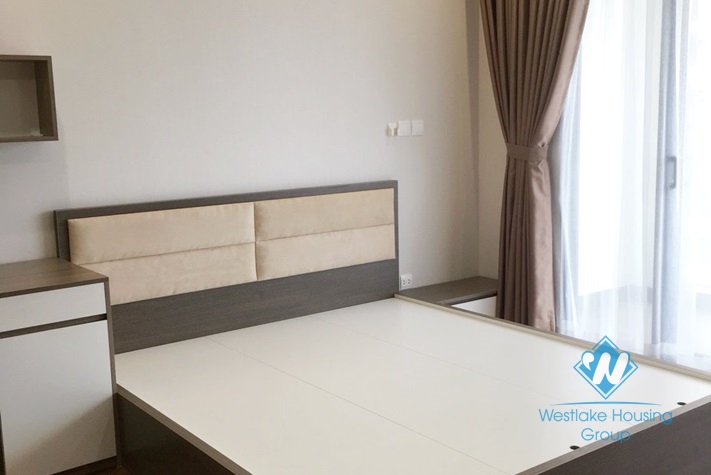 Three bedrooms apartmetn with 100sqm in Thanh Xuan, Hanoi