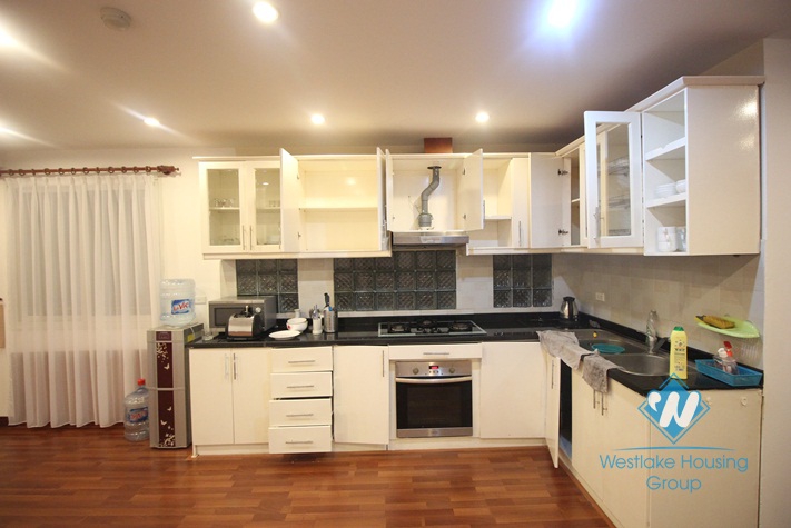 03 bedrooms apartment for rent in Truc Bach area, Ba Dinh district 