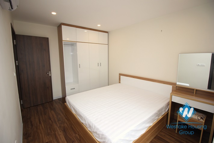 A newly apartment for rent near Nhat Tan Bridge