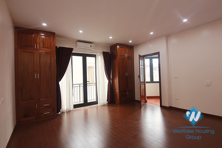 Brand new 04 bedrooms house for rent in Tay Ho area, Near Water park 