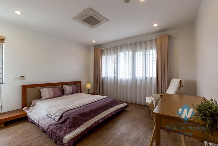 Convenient elegant apartment for rent in Hai Ba Trung District, Hanoi