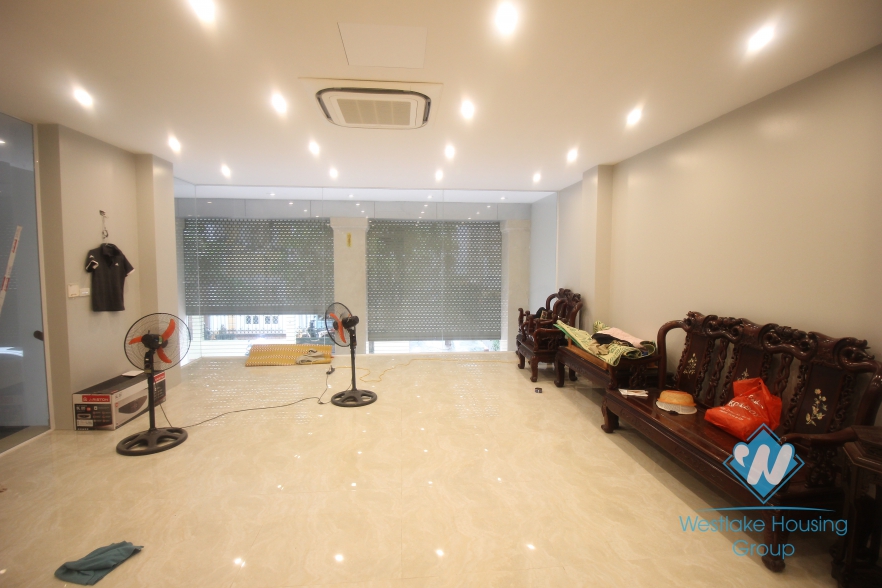 Office is available for rent in Ba Dinh district,Ha Noi
