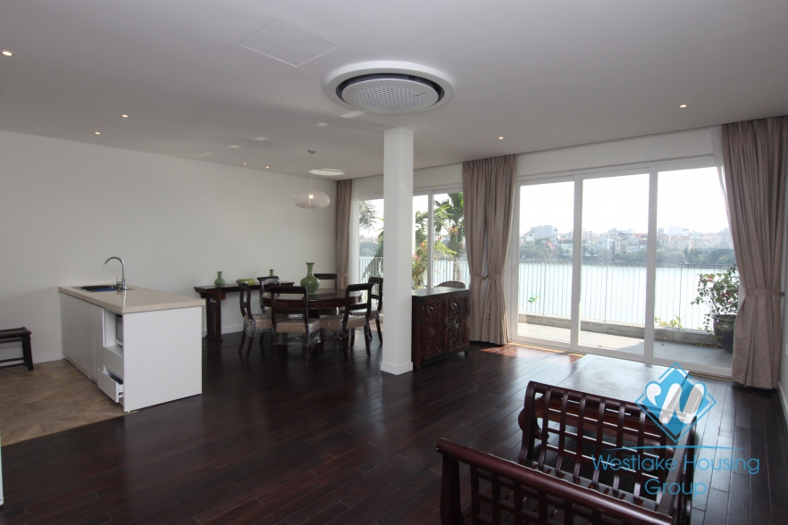 Lakeview luxury apartment for rent in Tay Ho, Hanoi
