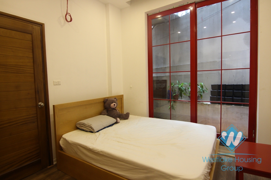 Graceful apartment in Xuan Dieu, Tay Ho close to Westlake 