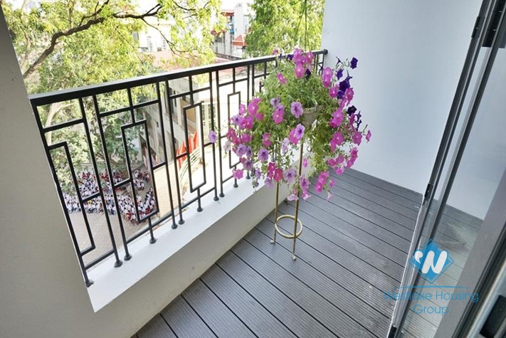 Lovely duplex apartment for rent on Vong Thi, Tay Ho