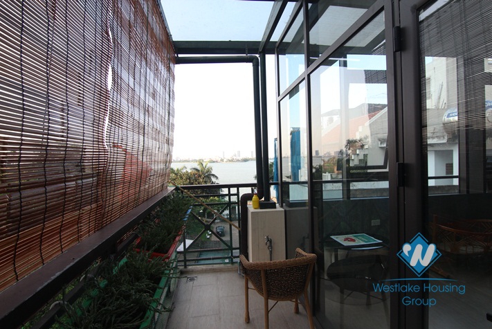Tay Ho stylish apartment for rent by the lake with balcony