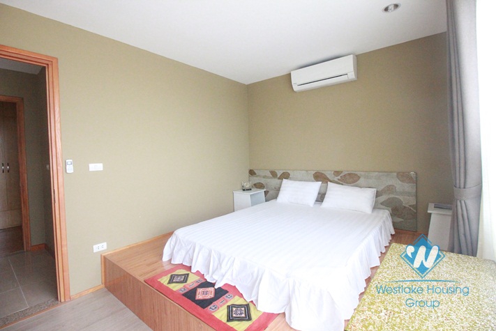 Good priced apartment for rent on Lac Long Quan, Tay Ho, Hanoi