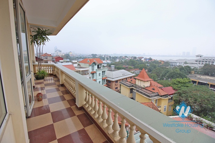 Fabulous lake view apartment for rent in Tay Ho