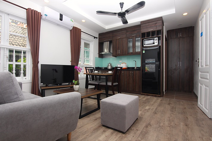 Brand new and modern apartment for rent at No 2 lane 32/18 To Ngoc Van st Room 403