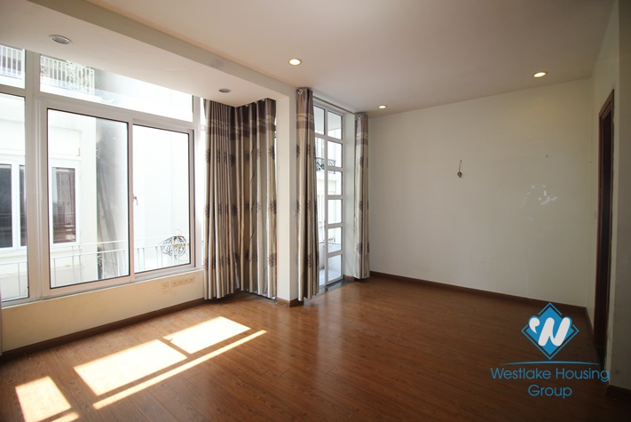 Well finished house with 4 bedrooms and nice terrace for rent in Tay Ho