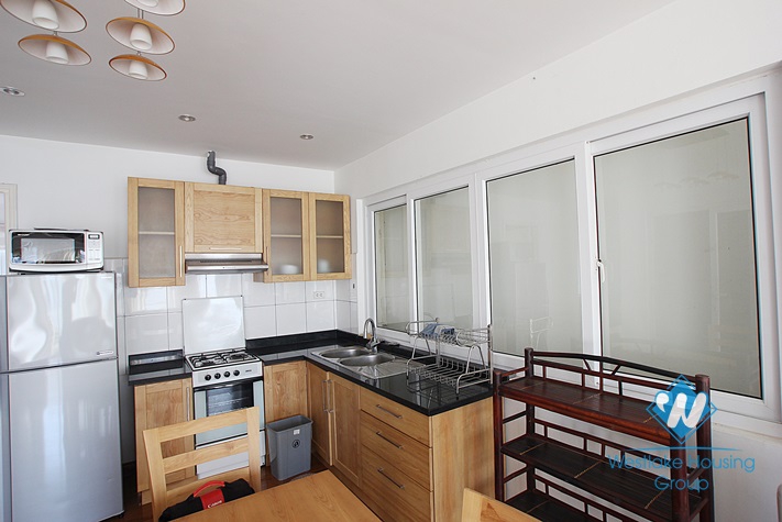Good apartment for rent in Tay Ho, Ha Noi