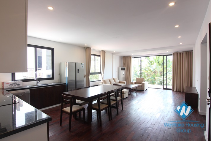 Brand new and Nice 03 bedrooms apartment for rent in Dang Thai Mai st, Tay Ho district 