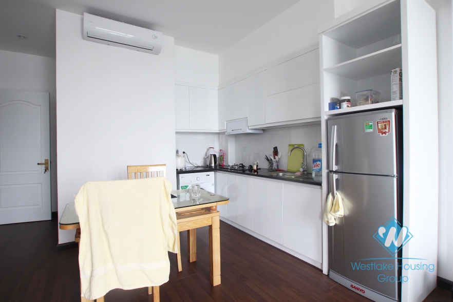 2 bedroom apartment with lake view in Nhat Chieu Tay Ho