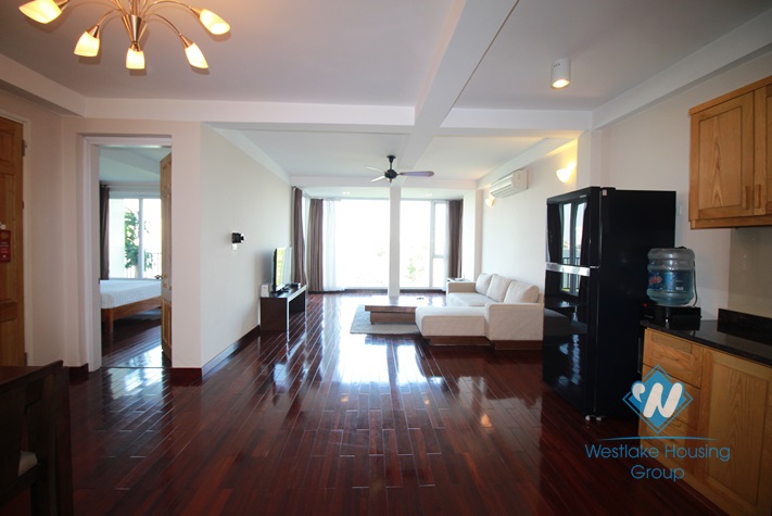 Lakeside apartment rental with beautiful view of Westlake