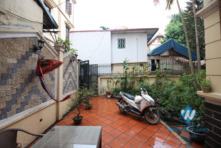 Two bedrooms house with nice yard for rent in Tay Ho area, Ha Noi