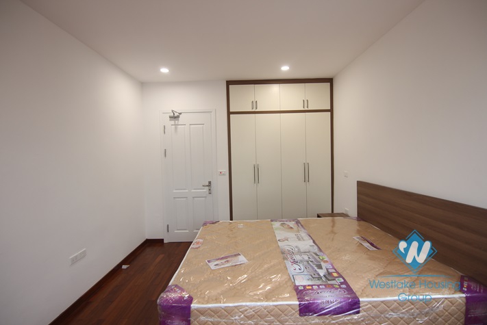 Nice lake view one bedroom for rent in Tay Ho, Ha Noi