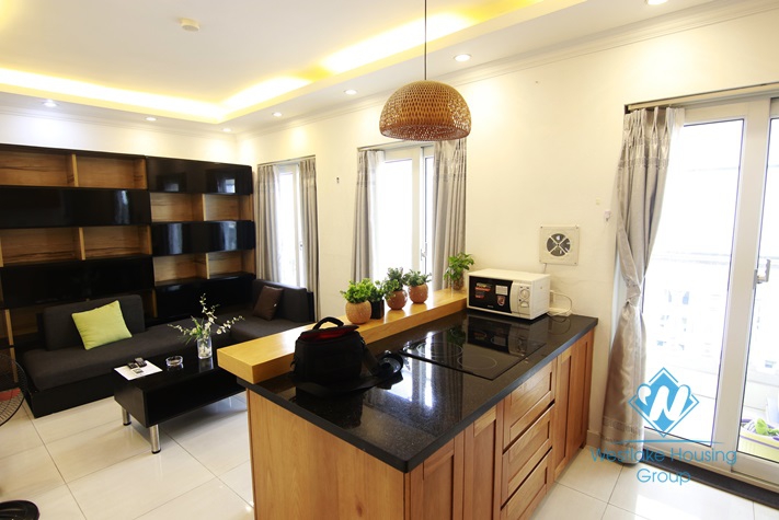 Modern one bedroom apartment for rent in Ba Dinh district, Ha Noi.
