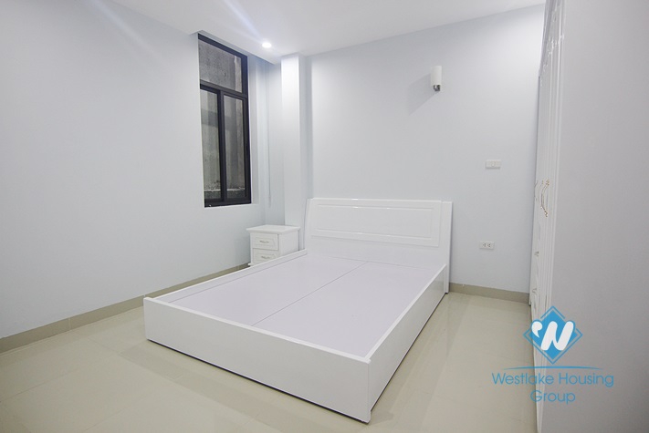 Modern 2 bedrooms apartment for rent in Au Co st, Tay Ho district, Ha Noi