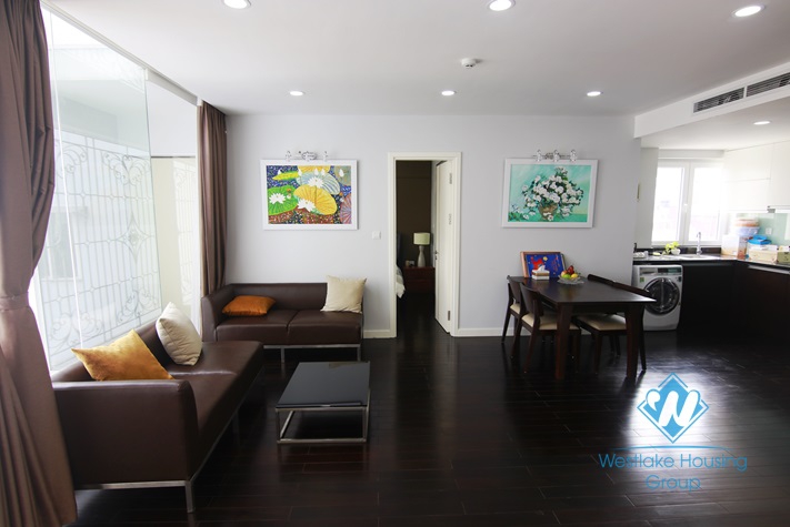Modern one bedroom apartment for rent in Cua Bac st, Ba Dinh district.