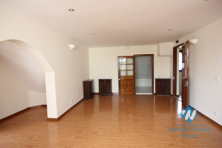 Spacious house with swimming pool for rent in Tay Ho, Hanoi
