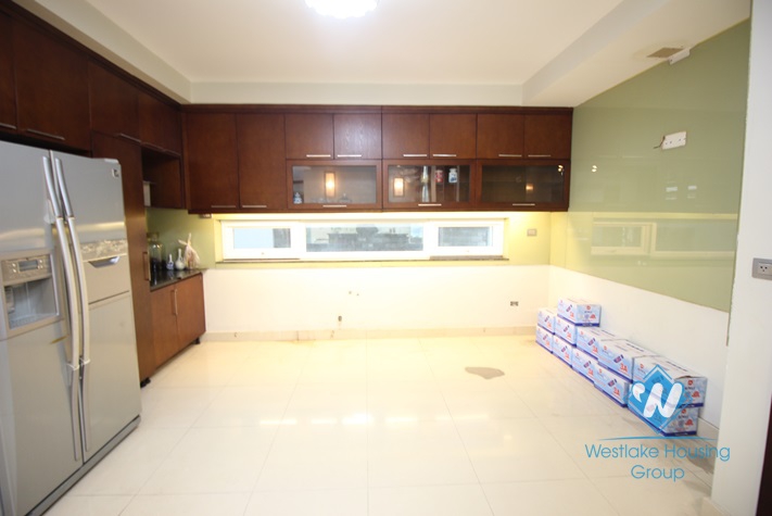A big and beautiful house for rent in Tay Ho, Ha Noi
