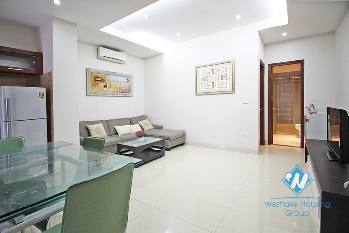 Good priced 2 bedrooms apartment for rent in Tay Ho area, Hanoi. 