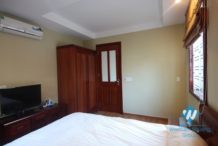 Beautiful and modern apartment with 02 bedrooms for lease in Tay Ho, Ha Noi.