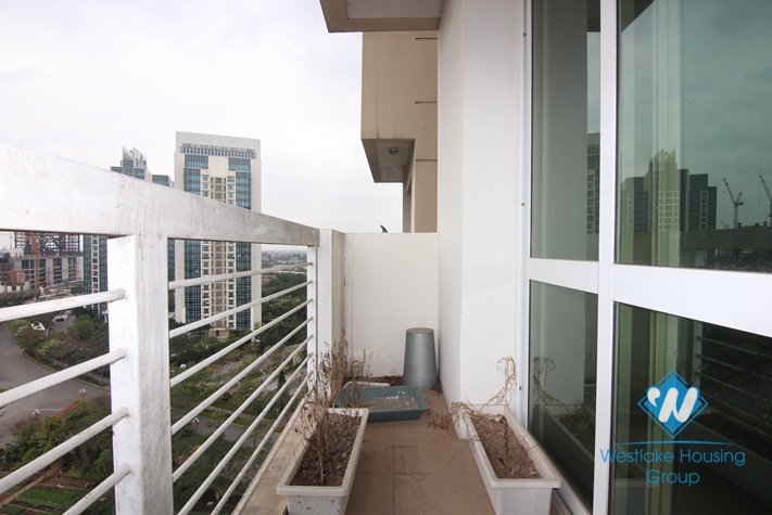 Ciputra apartment with 123sqm-03 bedrooms for rent.
