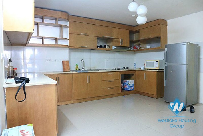 4 bedrooms apartment for rent in Ciputra.