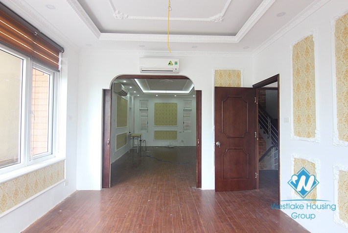 Nice house is suitable for restaurant or office for rent in Tay Ho
