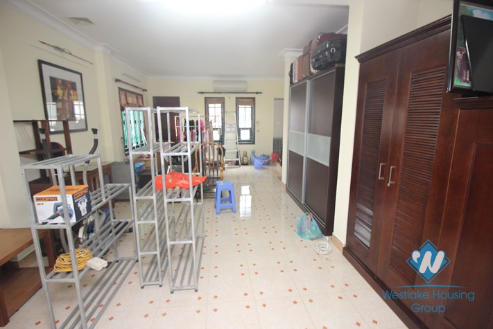 Six bedrooms house for rent in Truc Bach area, Ba Dinh district, Ha Noi