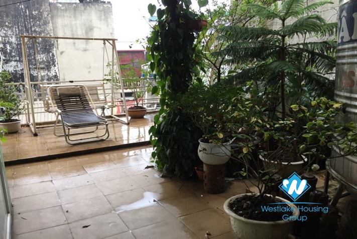 Airy house surrounded by small green tree for rent in Hai Ba Trung,Hanoi