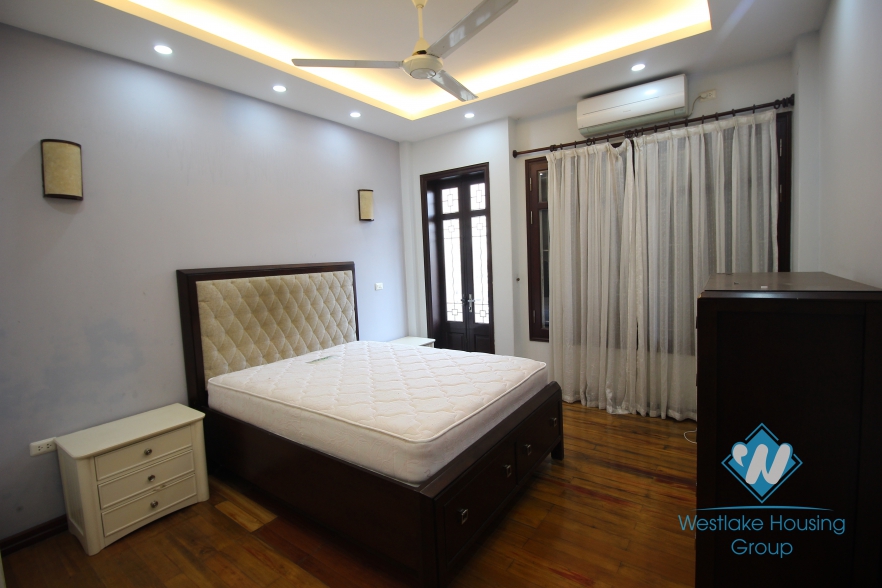 House rental with beautiful lakeview in Truc Bach, Ba Dinh