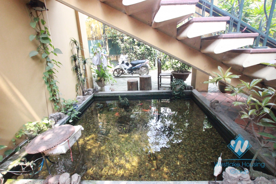 Beautiful house with big garden and lake view for lease in  Tay Ho District