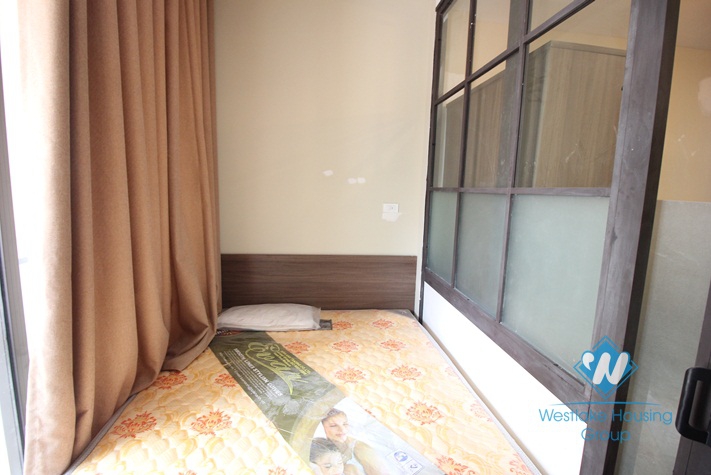 A beautiful apartment for rent on Dang Thai Mai street