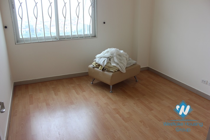Very nice and fully furnished apartment for lease in Ciputra Tay ho, Ha noi