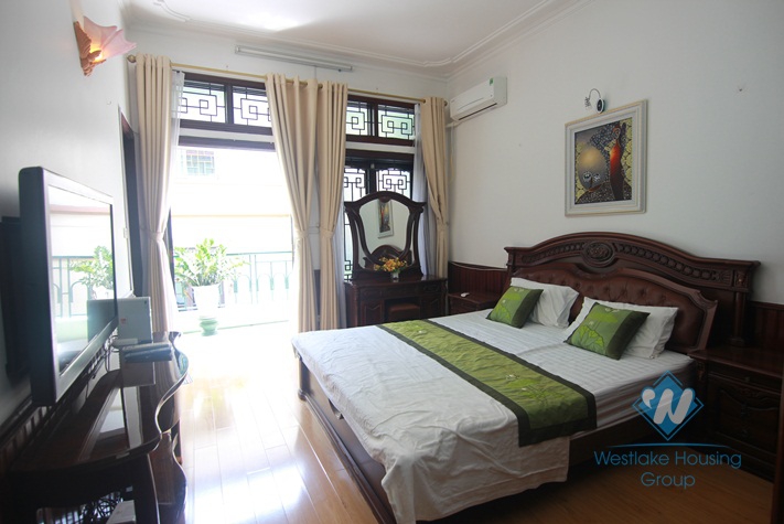 Nice  apartment with 01 bedroom, close to Vincom Center for rent in Hai Ba Trung