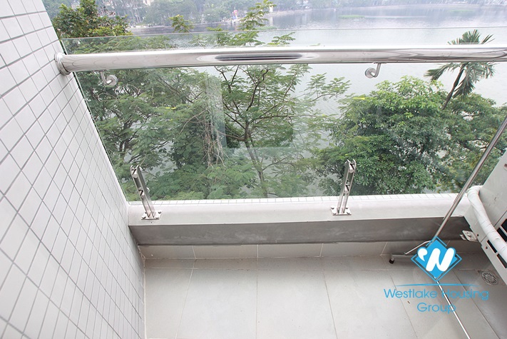 New apartment for rent in Truc Bach area, Ba Dinh, Ha Noi
