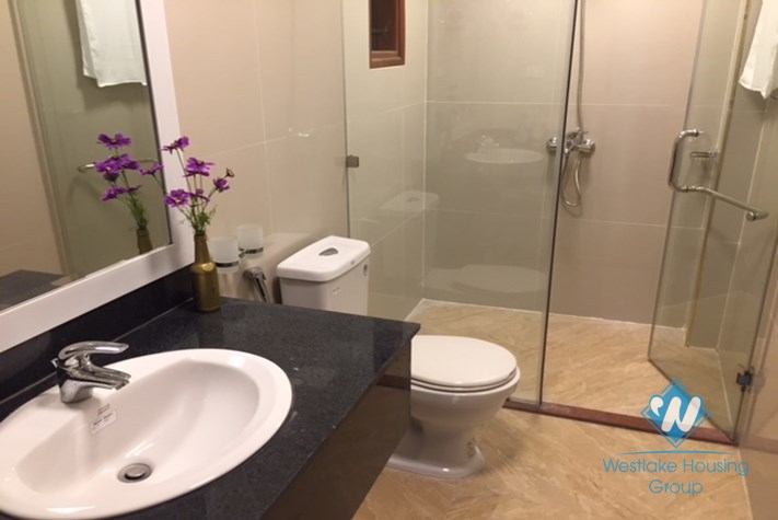 Brand new 2 bedroom apartment for rent in Ba Dinh